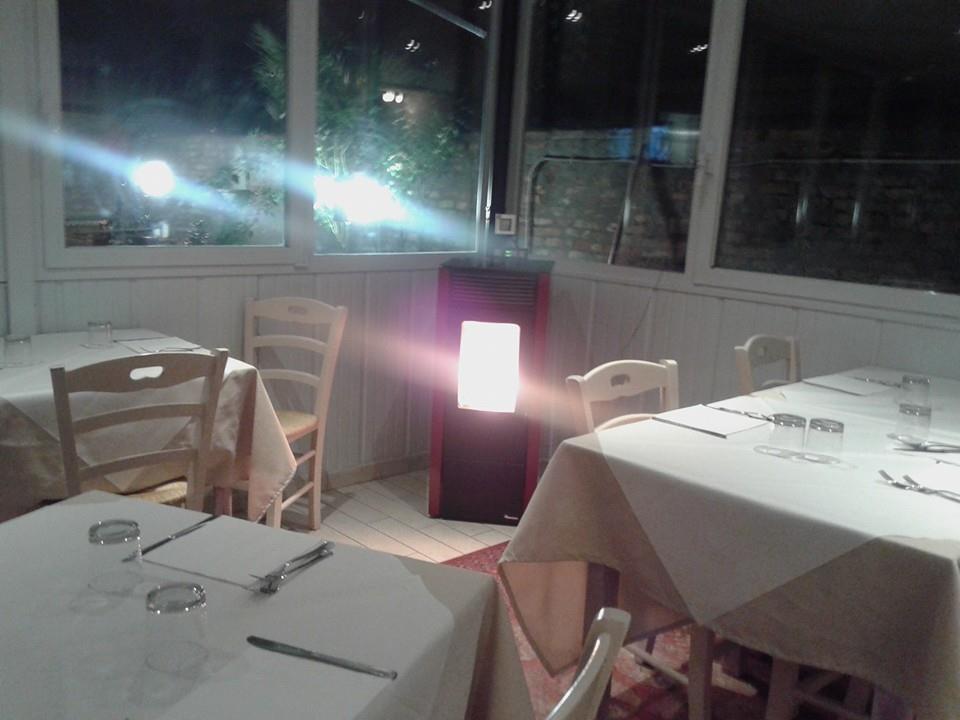 ראבנה Albergo Ristorante I Cherubini מראה חיצוני תמונה